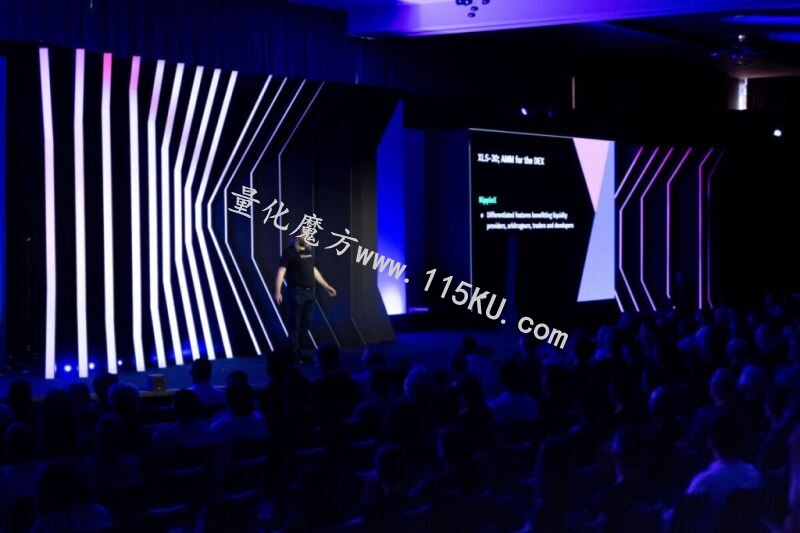 034002rp737xaszudzsxas.jpg